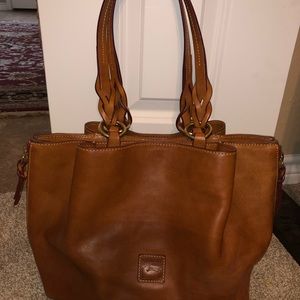 Dooney & Bourke Florentine Large ZIP Barlow